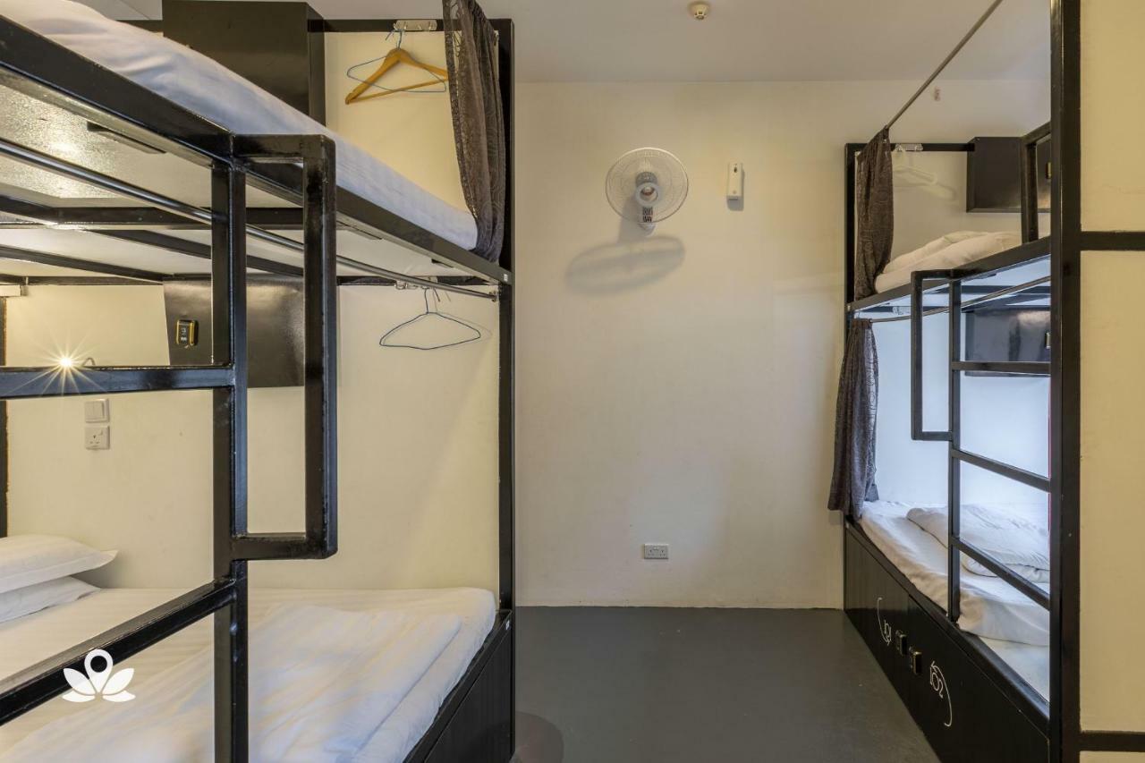 Abc Premium Kapselhotel *